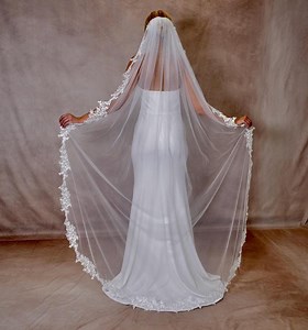 Wedding Veil Lace Veil Bridal Cathedral Veil Lace Veil Ivory Elbow Veil for Bride Veil With Lace Cathedral Veil Lace Fingertip Veil - Etsy