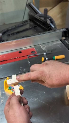 6.3K views · 4 comments | This DADO jig from @microjig is very easy to use to make fast and precise DADOS for frames and etc. No AD ,just want to share :) #asmr #trending #woodworking #microjig #diy #dado #joint #hantverk #bygga #fog #skarv #trä #snickra #woodwork #wood #homeprojects #hemmafixare | Wickmans Woodwoork | Facebook