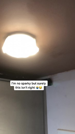 It’s a new one for me .#tradetok #plastering #trowellife #plastererslife #fyp #sparky #notmyproblem