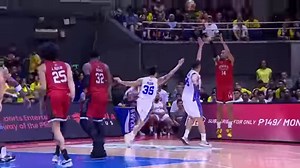 STEPHEN KING 👑 Stephen holt takes Barangay Ginebra San Miguel to tie the series against TNT Tropang Giga in Game 4 of the PBA Governors' Cup Finals. Watch the Honda PBA Season 49 Governors’ Cup on PBA Rush! Available on Cignal TV CH 260 HD and CH 90 SD. Also available for FREE on Cignal Play. #PBASeason49 #PBAAngatAngLaban | PBA Rush