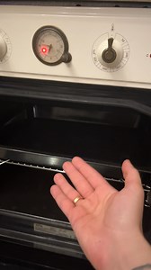 😱 These oven numbers matter. I used my oven wrong my whole life. #lifehacks #kitchenhacks #homehacks #oven #creativeprocess | T.Lifehack USA