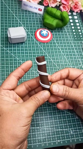 Thor Hammer 🔨⚡ Making in Fondant | Cake Topper Tutorial | Easy & Realistic | #shorts #ytshorts