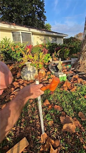 A Simple Garden Trick to Protect Your Fingers | My Favorite Little Safety Move | @jennyfromtheplot