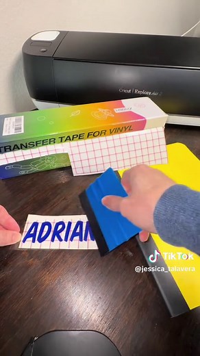 How to Make Decals with Permanent Vinyl and Cricut