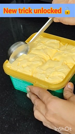 Easy ice cream scooping trick😍/ try this idea ##icecreamhack##kitchenhack##easytips