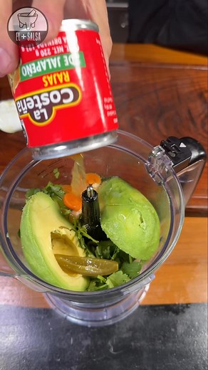 3.3M views · 24K reactions | La más fácil del mundo!!! #receta #salsa #reelsvideoシ | El Mas Salsa | Facebook