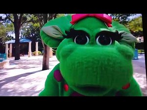 Barney BJ and baby bop meet and greet At universal studios Orlando Florida