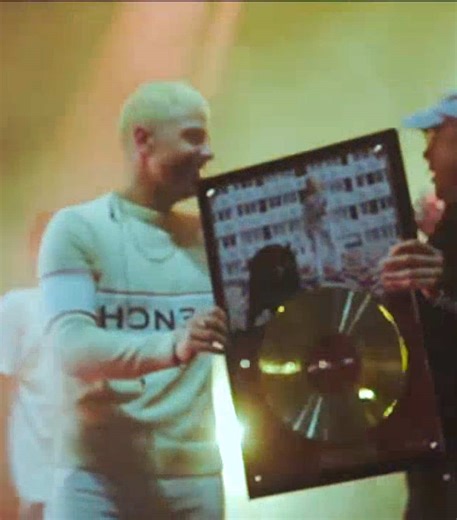 L'Olympia 2019 Concert Experience with PLK