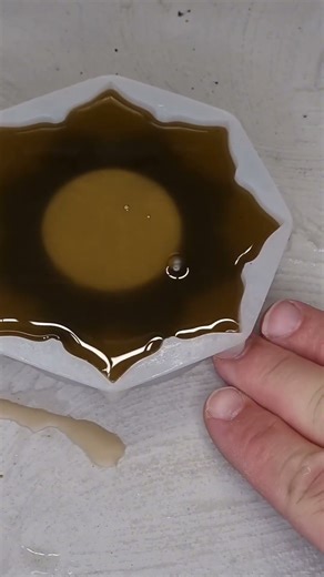 “DIY Homemade Candles in 60 Seconds | Easy Candle Making Tutorial”