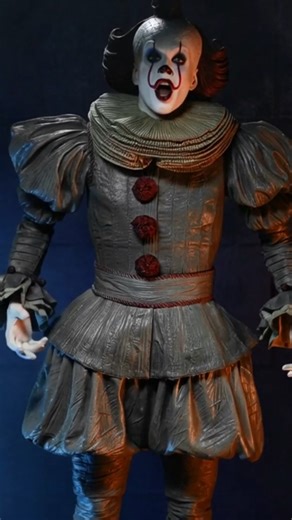 Captain F*rt vs. Pennywise