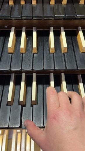 Can you play these D major chords? I-V43-I-IV-I64-V7-I