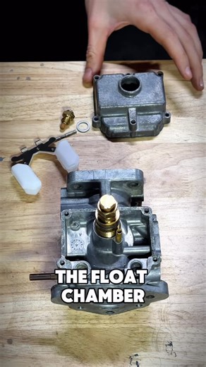 Jorn van Bladel on Instagram: "Rebuilding this Stromberg 175 CD2 so I can take the vintage Volvo C303 to the arctic! Float chambers need to be adjusted correctly, this is how they work!"