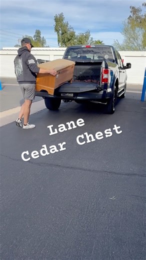 SAVERS Lane Cedar Chest for only $17! #profit #sidehustle #easymoney #extraincome #easy #makemoney