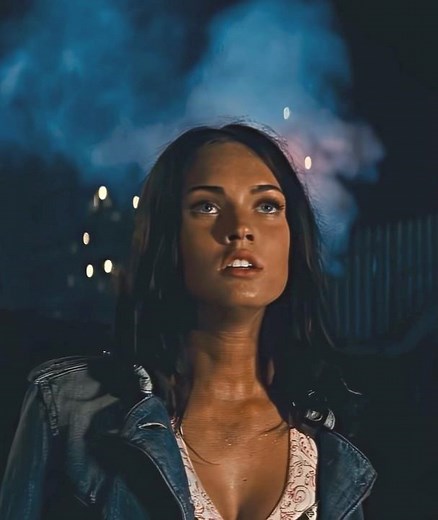 Prime Megan Fox - Transformers (2007)