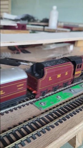 OO Hornby LMS "City of Abercorn" mail train set