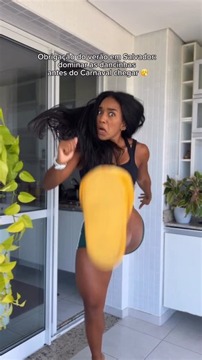 Dra. Gabriella Moura 🌞 on Instagram: "Já temos duas no pacote 🤭🤭 falta qual ???"