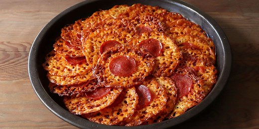 Pepperoni Pizza Cheese Drip Chips