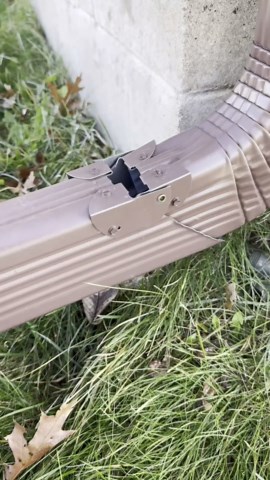 Downspout Hinge - Pre Painted Gutter Extension Flip-Up Kit, Color Matched, Universal Fit (2x3, 3x4), Square/Rectangle - Includes Zip Screws & Wind Clip Clasp - 1 Pair (Musket Brown)