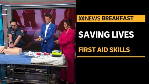 Medical expert demonstrates use of first aid skills in an emergency