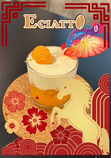 🧧 Celebrate Chinese New Year with a lucky sip! Golden fruit base a light milk foam a mini Tanghulu 🍊✨ Not just decoration — it’s New Year “good fortune” in a cup! Refreshing, just the right sweetness, perfect for gatherings, celebrations, or a little self-care ritual 💛 Here’s to a bright year ahead — every sip smooth, sweet, and lucky 🍹 . . . Eciatto Sdn Bhd 📍: 27, Jalan 6/118c, Desa Tun Razak, 56000 Cheras, Wilayah Persekutuan Kuala Lumpur. 🌐: https://my.eciatto.com/shop #eciattocoffee #b