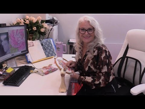 Embroidery Hoop Stand