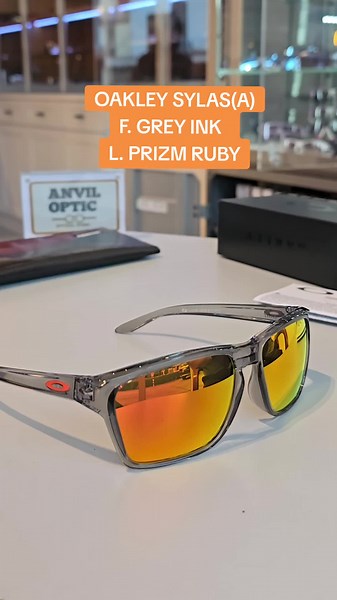 แว่น Oakley Sylas F. Grey Ink L. Prizm Ruby ขายที่ Anvil Optic