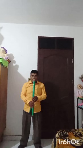 por internet te digo que te amo de (LAS CONQUISTADORAS)