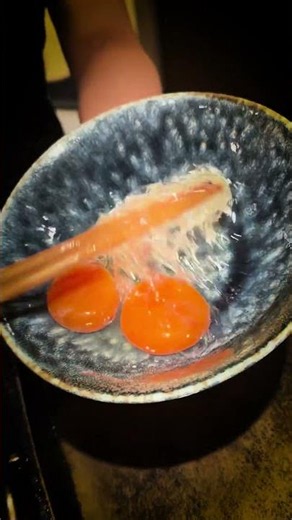 The Incredible Skill of This Chinese Lady