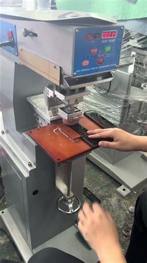Remote control shell pad printing machine, silicone button screen printing machine丝印机，移印机，丝网印刷机厂家直销