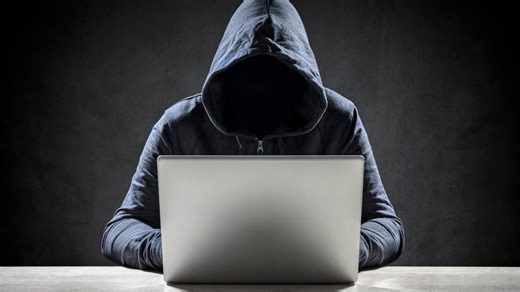 Gardai find phone with 250K scam messages - as cops urge victims to come forward