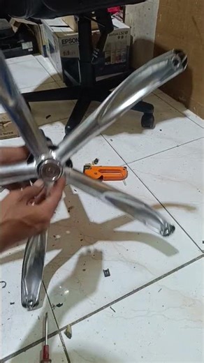 So Easy!! DIY - "How to open office chair hydrolic"