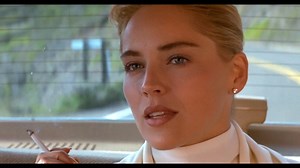 BASIC INSTINCT gilt als einer der größten Skandalfilme - und Sharon Stone war mit ihrem legendären Auftritt nicht ganz unschuldig daran. Zu Stones Geburtstag: bit.ly/AH-BasicInstinct | ARTHAUS