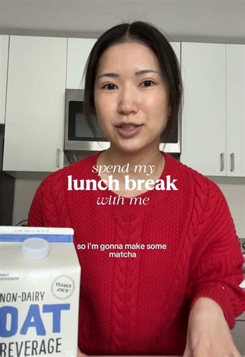 thanks for spending my lunch break with me🥹💓 yes i go home for lunch bc i need to get as far away from my work computer as i possibly can to be able to enjoy my food 😛 - & thank u @Blank Street 🍵✨ - #matcha #homecafe #work #lunch