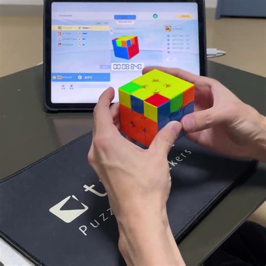 ルービックキューブの対戦 GAN12 ui 20260206 (14.096 s)