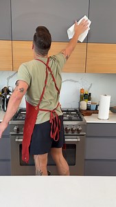 Now Hiring: part time dishwasher 😒 I love a little kitchen reset moment but I’ll be damned if it doesn’t feel like a never ending cycle of loading and unloading the dishwasher sometimes🤣 Between cooking for my clients, filming content, and private cheffing I swear more than half my time is spent washing dishes🧽🫧🧺 #asmr #cleaningasmr #kitchenreset #cleanip #dishes #dishwasher | Chef Reilly Meehan