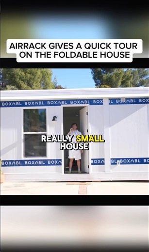 Airrack Gives A Quick A Quick Tour On The Foldable House ‪@BOXABL‬