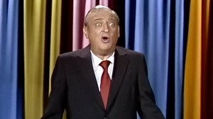 “There’s a lot of things going on around my house. The other night in front of my house, I saw a guy jogging naked. I said to him, ‘How come?’ He said, ‘Because you came home early!’” | Rodney Dangerfield