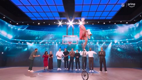 Red Panda Makes Triumphant Comeback Following Wrist Injury