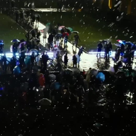 76K views · 2.8K reactions | - Magic !❤️✨ | 퐃 퐚 퐫 퐤 퐃 퐚 퐧 퐠 퐞 퐫 | Facebook