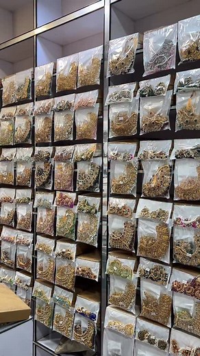 Jewelish M.ahsan 03361396940 Office 11 2nd floor jilani building marriot road bolton market karachi #foryou #viral #jewellery #fypage #bridaljewellery #JewelryReels #JewelryVideo #ShineBright #BlingBling #SparkleStyle #AccessorizeYourLife #JewelryFashion #OOTDJewelry #JewelryTrend #InstaJewelry | Marketing vlogs with Sultan