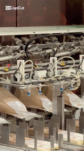 多家國際手搖飲品牌親臨豐鼎訪廠交流。從生產流程到品質管理皆獲得肯定與選用。珍珠、粉角來自專業製程與穩定品質。#豐鼎事業有限公司#國際品牌#珍珠粉圓#粉角#食品工廠 #美食 #food #水果茶