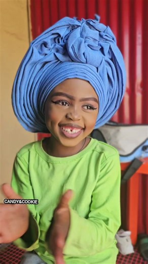 Candy Crush: Mommy's Makeup Lessons with Cute Candy