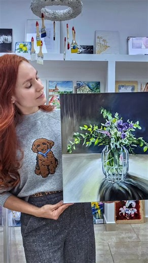 Art-studio Carlsbad on Instagram: "Ve videu je zachycen celý vývoj obrazu: od prvních tahů až po postupné budování tvarů, barev a detailů. Ne všechny fáze jsou rychlé ani efektní, ale právě v nich se obraz nejvíce vyvíjí. Ti, kteří u nás studují, dobře vědí, jak dlouho může vznik jedné malby trvat. Proto učíme naše studenty nespěchat. Čím déle se obrazu věnujeme a čím pečlivěji jej rozpracováváme, tím silnější může být jeho konečná podoba. Malování je proces – tvoříme, vracíme se, přemýšlíme a p