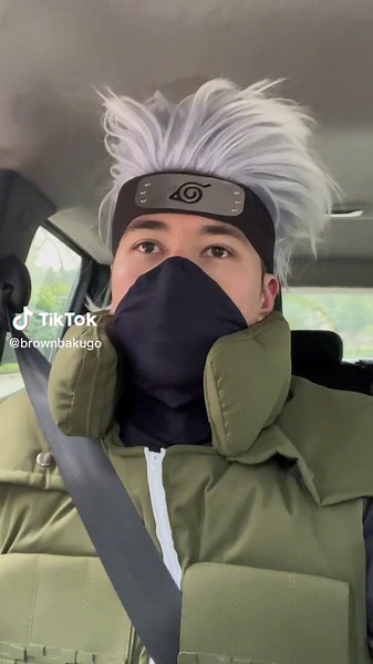 Might Guy Racing Against Kakashi | Naruto Fun Moments