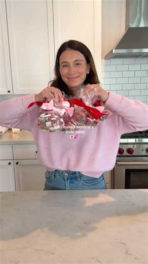 NICOLE | beginner fitness | any holiday = an excuse to make candy salad 🤌🏼 except for halloween/thanksgiving/christmas because those deserve their own special treats??... | Instagram