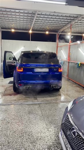 Explore the Power of Range Rover SVR in Georgia