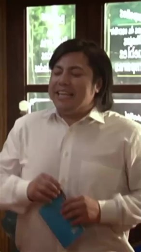 Aida y su comisión: un toque de comedia