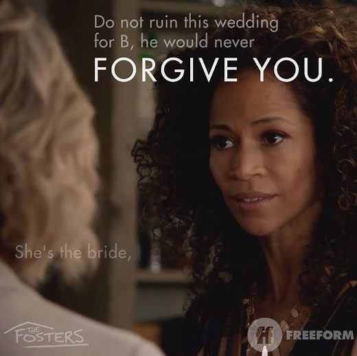 Wedding Crashers, Stef and Lena Foster edition. 😂 | The Fosters