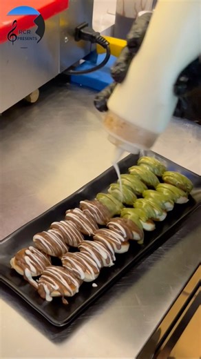 Mini Bank Cake Perfection 🍫💚 So Soft You’ll Crave More! #shorts #easyrecipe #foodshorts