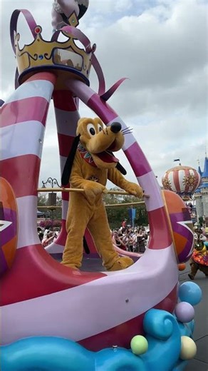 There’s Disney’s Pluto and here comes Goofy.